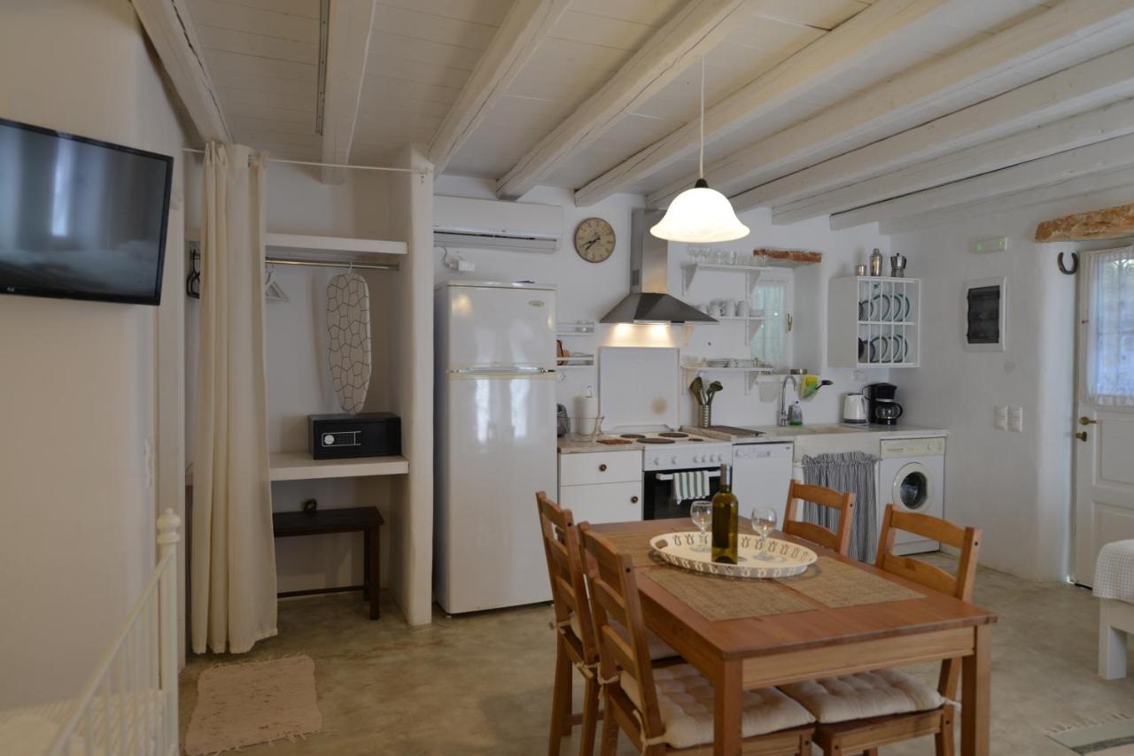 K Homes-Family Stone Suite Τήνος Εξωτερικό φωτογραφία