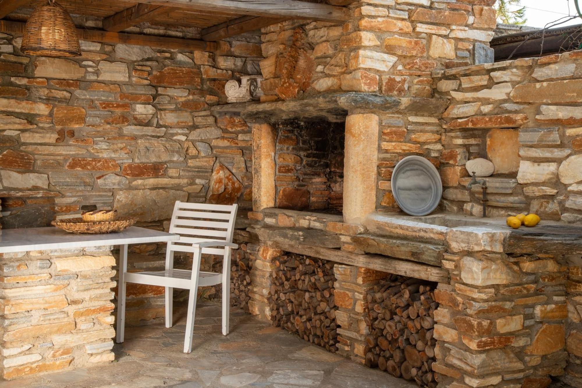 K Homes-Family Stone Suite Τήνος Εξωτερικό φωτογραφία