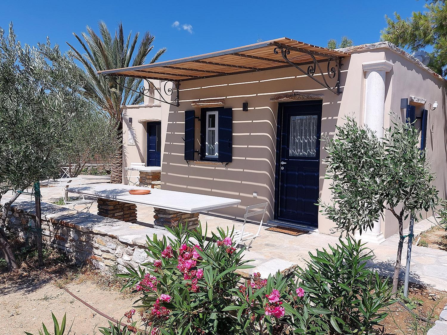 K Homes-Family Stone Suite Τήνος Εξωτερικό φωτογραφία